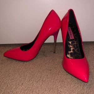 Hot pink, Stilettos